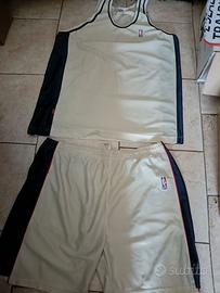 maglietta pantaloncini basket