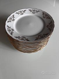 Piatti piani in porcellana Richard Ginori anni 50.