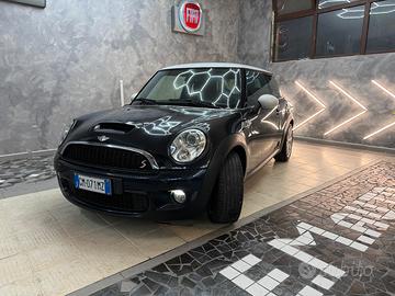 Mini Cooper S 1.6 Turbo con soli 89.000 km 
