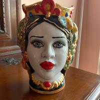 Testa in ceraminca oggetto d’arredamento