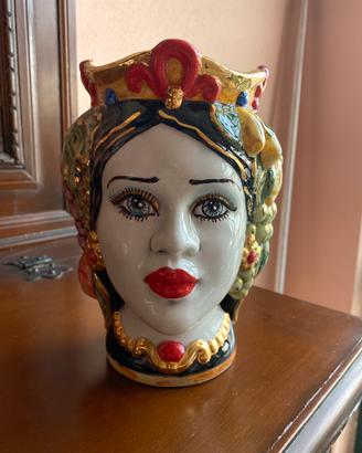 Testa in ceraminca oggetto d’arredamento