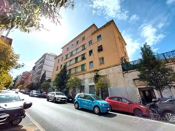 MONTEVERDE VECCHIO - LOCALE USO INVESTIMENTO