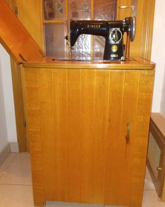 Macchina da cucire Singer 15M serie MB355328