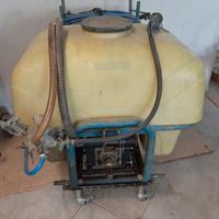 pompa per irrorazione terreni