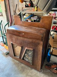 Radio d’epoca Telefunken con giradischi