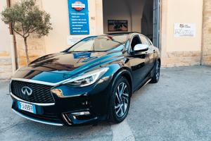 Infiniti Q30 1.5 diesel DCT Business Executive