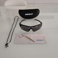 Occhiali Sportivi Giant Nero/Grigio (Nuovi)