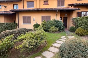 Pollone villetta con giardino e vista su Burcina