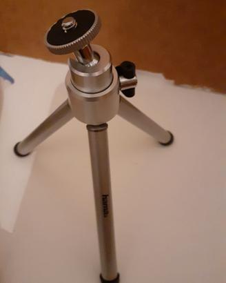 treppiede per macchina fotografica