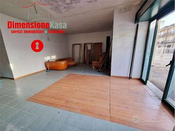 Immobile di 200 m² con 3 locali a Baiano