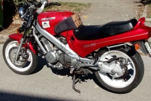 Honda Revere NTV 650