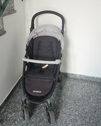 Passeggino baby monsters