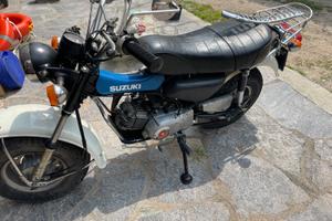 Suzuki RV90