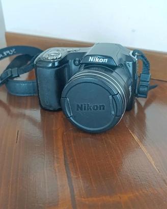Fotocamera Bridge Nikon Coolpix L100 - Perfettamen