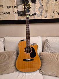 chitarra acustica takamine