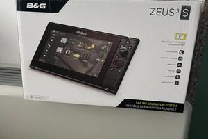 B&G Chartplotter Zeus S 9