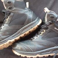 Scarponi trekking Quechua n.41, leggi info