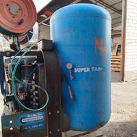 Compressore con bombolone