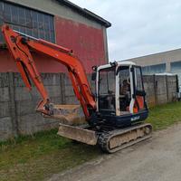 miniescavatore Kubota kx 121-3