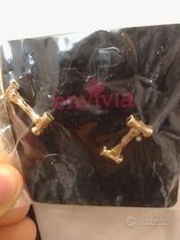 Due coppie di orecchini per uomo e donna ENVIVIA 