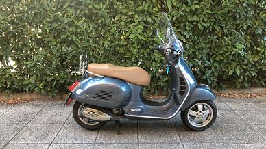 Vespa GTS 300