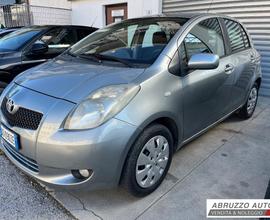 TOYOTA Yaris 1.0 5p. Sol