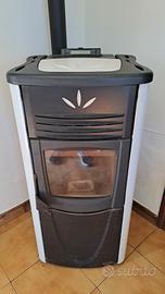 Stufa a pellet - Nordica Extraflame Graziosa