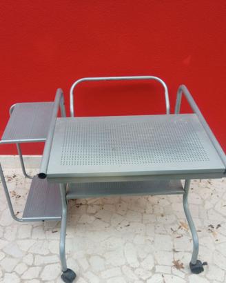 Carrello porta PC