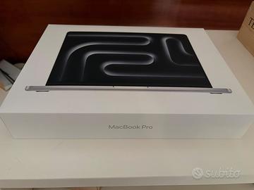 MacBook Pro M5 Pro 14 - 1 Tb - 24 GB Ram - Argento