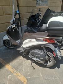 Scooter Medley 125