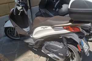 Scooter Medley 125