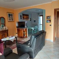 Villetta a schiera libera 4 lati