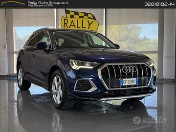Audi Q3 Identity Black 2.0 35 TDI #8438