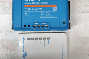 Victron DC DC 12V 18A