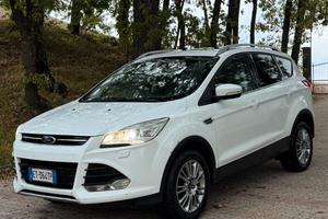 Ford Kuga 2.0 TDCI 163 CV 4WD Powershift Titanium