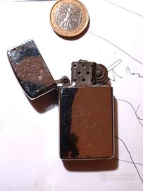 SLIM ZIPPO LIGHTER - 1999
