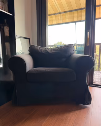 POLTRONA IKEA EKTORP