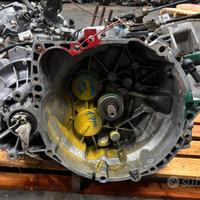 Cambio Mitsubishi Space Star 1.9 d F9Q 75kw 01-04