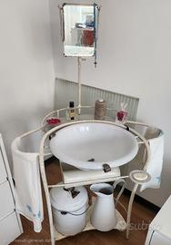 toilette antico completo in ferro batattuto