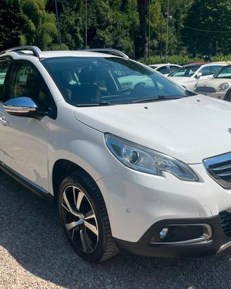Peugeot 2008 BlueHDi 100 Black Matt