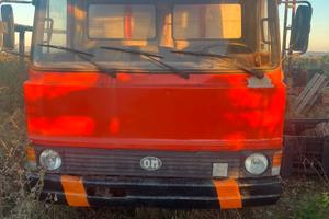 Iveco OM 79.10 Ribaltabile Trilaterale - Patente C