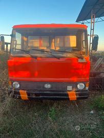 Iveco OM 79.10 Ribaltabile Trilaterale - Patente C