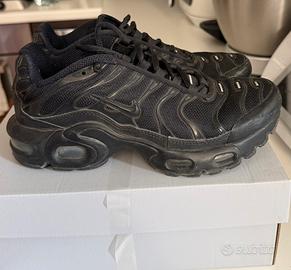 Nike Air Max Plus (TN) "Triple Black"