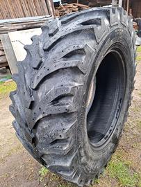 Gomme Nokia 600/65 R30 & GoodYear 16.9 R28