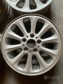 4 CERCHI ORIGINALI BMW DA 16"
