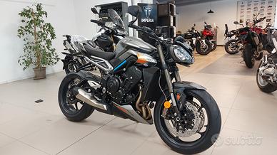 TRIUMPH STREET TRIPLE 765 RS