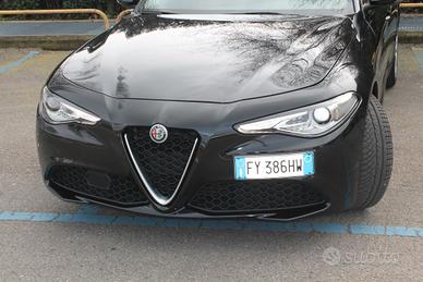 Alfa Romeo Giulia 2.2 TD AT8 160 cv super