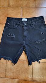 pantaloncino nero in jeans