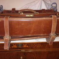 Borsa in pelle di fine 800 "doctor's bag"