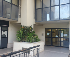 Privato affitta ampio ufficio 110 mq quadrilocale